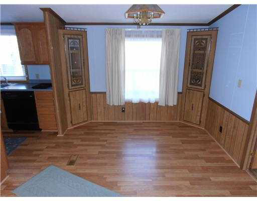 59230 Hollywood Blvd, South Bend, IN 46614 photo 4