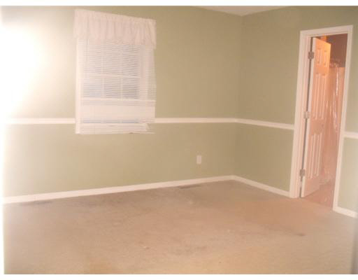 10210 Long Meadow Ln, Granger, IN 46530 photo 6