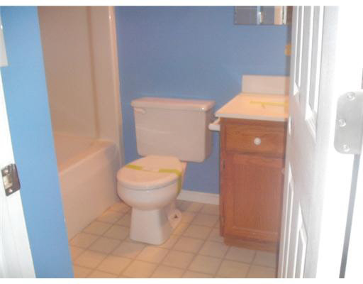 10210 Long Meadow Ln, Granger, IN 46530 photo 8