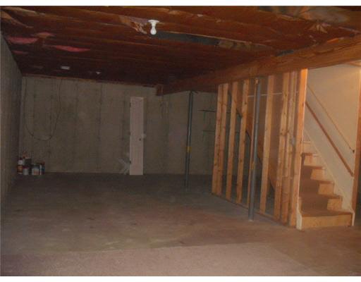 10210 Long Meadow Ln, Granger, IN 46530 photo 11