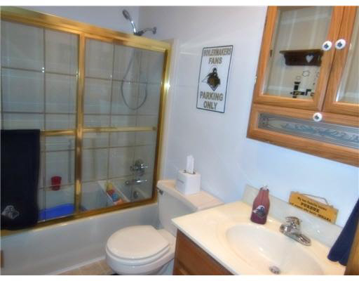 51487 Green Hill Dr, South Bend, IN 46628 photo 13