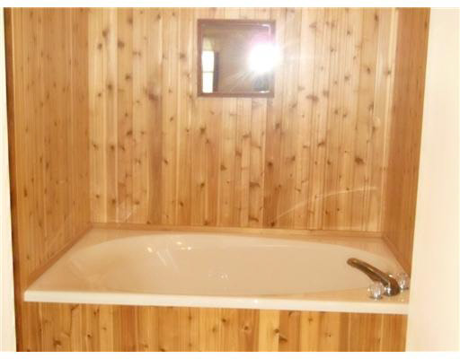 51487 Green Hill Dr, South Bend, IN 46628 photo 9