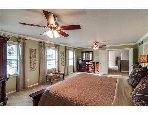 51201 Enchanted Oak Ct, South Bend, IN 46628 photo 13