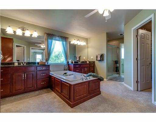 51201 Enchanted Oak Ct, South Bend, IN 46628 photo 14