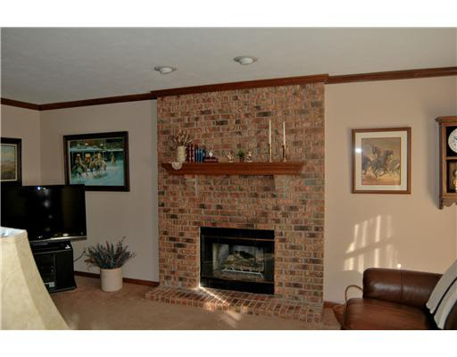 629 Bay View Dr, Mishawaka, IN 46545 photo 4