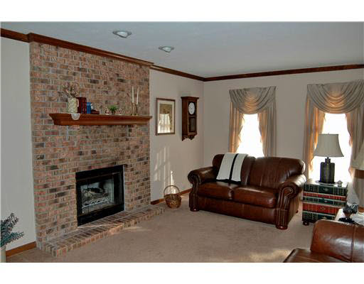 629 Bay View Dr, Mishawaka, IN 46545 photo 5