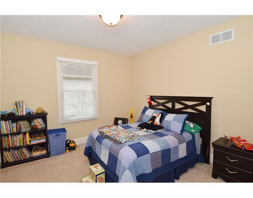 18524 Summer Wind Ln, South Bend, IN 46637 photo 12