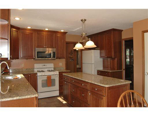 61655 Kingston Ct, South Bend, IN 46614 photo 5