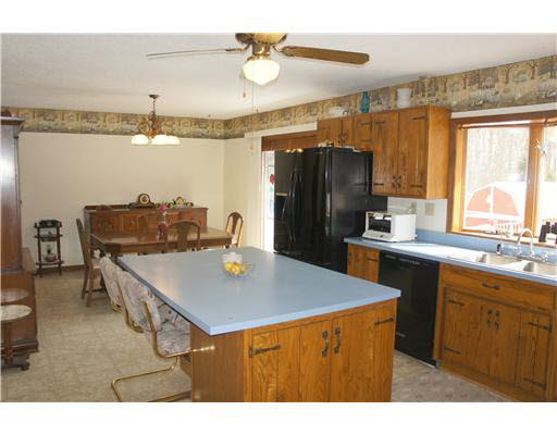 2944 Nutmeg Rd, Plymouth, IN 46563 photo 5