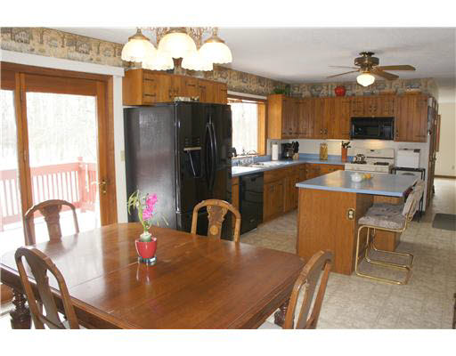 2944 Nutmeg Rd, Plymouth, IN 46563 photo 6