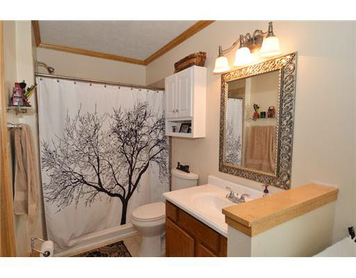 2725 Rockne Dr, South Bend, IN 46615 photo 9