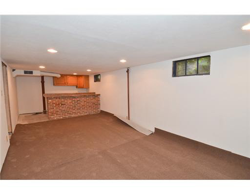 1345 Sunnymede Ave, South Bend, IN 46615 photo 22