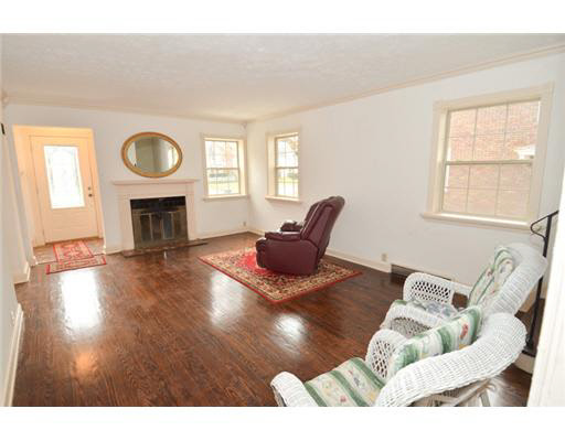 1345 Sunnymede Ave, South Bend, IN 46615 photo 2