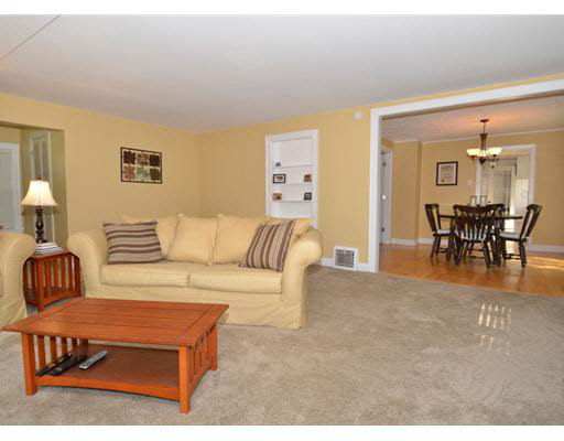 21269 Auten Rd, South Bend, IN 46628 photo 9