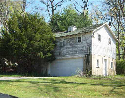 21269 Auten Rd, South Bend, IN 46628 photo 2