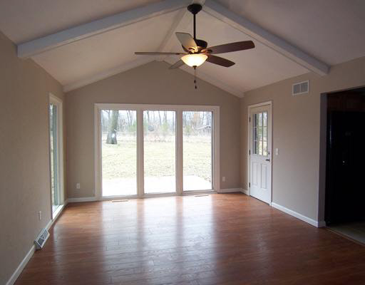 25124 Fair Oaks Dr, South Bend, IN 46614 photo 2