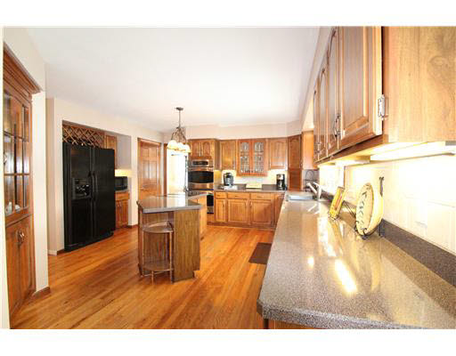 51312 Golfview Ct, Granger, IN 46530 photo 5