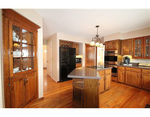 51312 Golfview Ct, Granger, IN 46530 photo 7