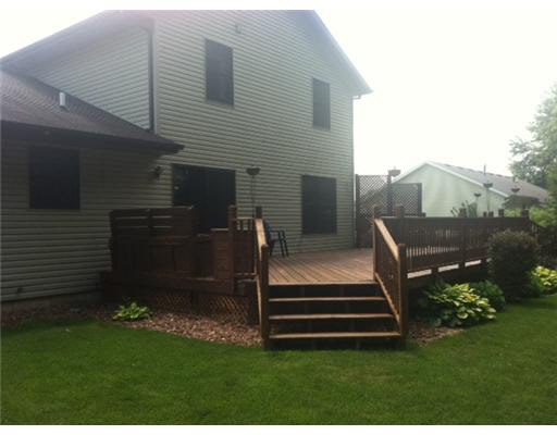 10355 Ashleys Meadow Dr, Granger, IN 46530 photo 14