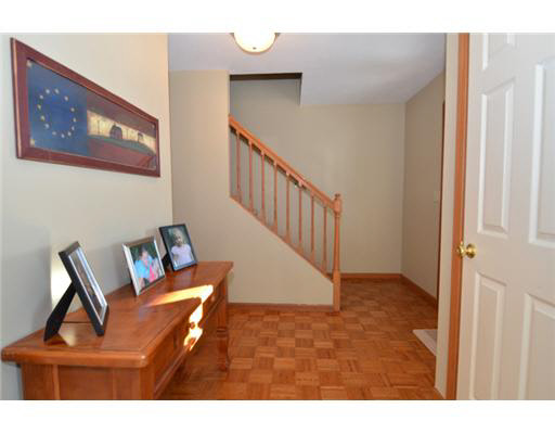 10355 Ashleys Meadow Dr, Granger, IN 46530 photo 11