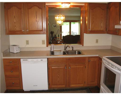 52681 Westgate Dr, South Bend, IN 46635 photo 4
