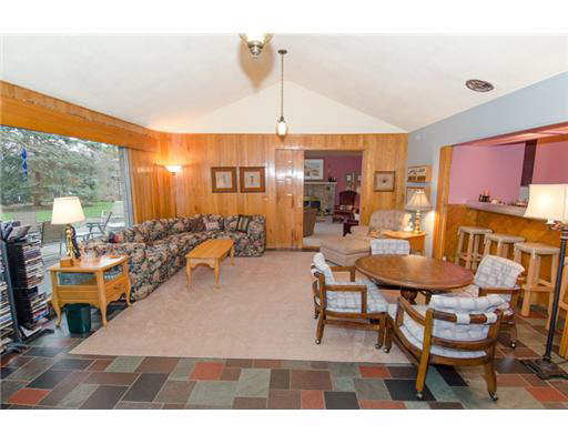 227 Swanson Cir, South Bend, IN 46615 photo 9