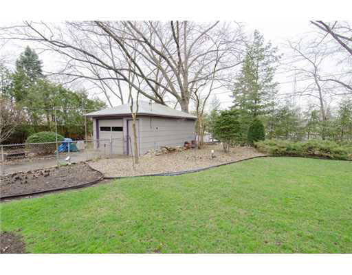 227 Swanson Cir, South Bend, IN 46615 photo 15