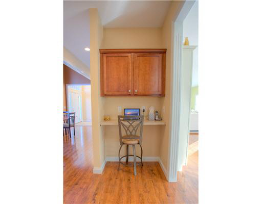 24554 Rolling Oak Dr, South Bend, IN 46628 photo 18
