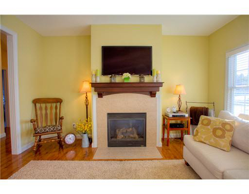 24554 Rolling Oak Dr, South Bend, IN 46628 photo 6