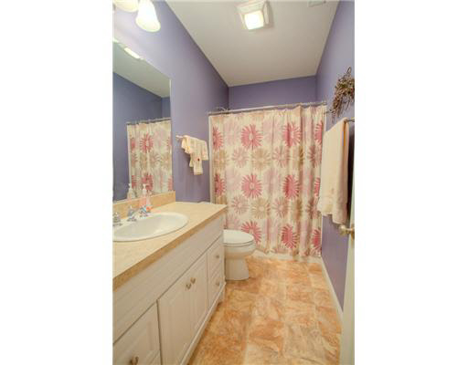 24554 Rolling Oak Dr, South Bend, IN 46628 photo 21