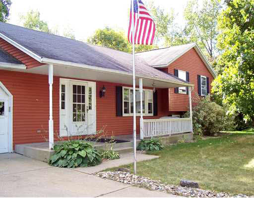 1326 Darien Ct, Mishawaka, IN 46544 photo 1