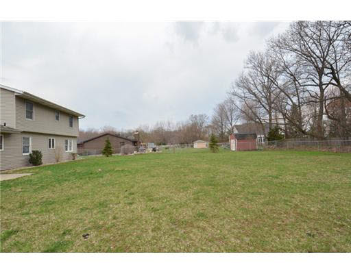 10221 Golden Wheat Dr, Granger, IN 46530 photo 20