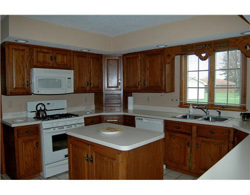 14685 County Murray Dr, Granger, IN 46530 photo 7
