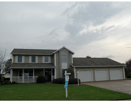 14685 County Murray Dr, Granger, IN 46530 photo 1