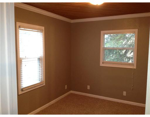 111 Ray St, Mishawaka, IN 46544 photo 9