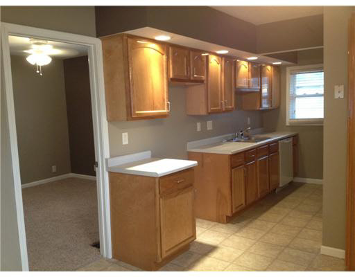 111 Ray St, Mishawaka, IN 46544 photo 3