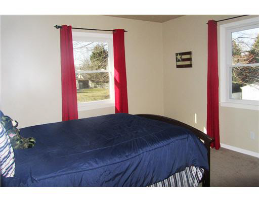 51851 Columbine Dr, Granger, IN 46530 photo 11