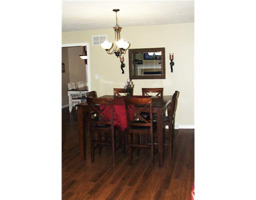 51851 Columbine Dr, Granger, IN 46530 photo 5