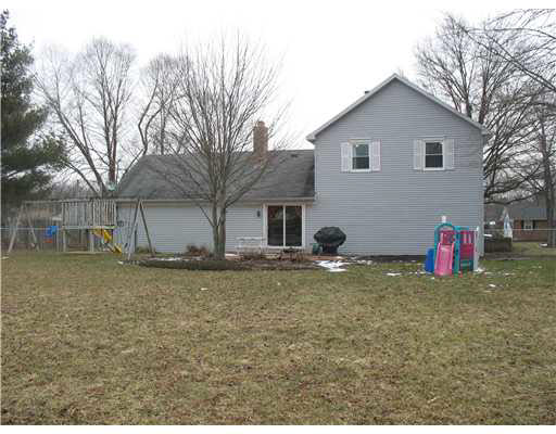51851 Columbine Dr, Granger, IN 46530 photo 10