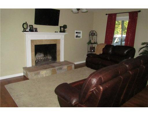 51851 Columbine Dr, Granger, IN 46530 photo 4
