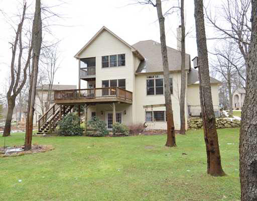 26380 Pine Valley Ct, South Bend, IN 46628 photo 6