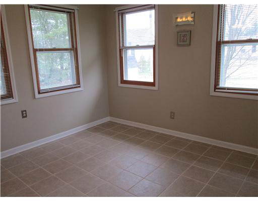 26301 Wayne Cir, South Bend, IN 46619 photo 7