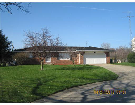 26301 Wayne Cir, South Bend, IN 46619 photo 2