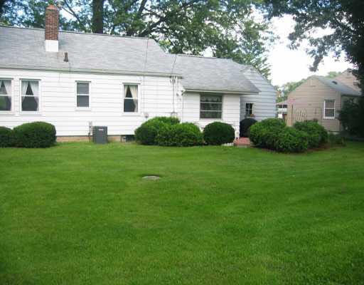 19582 Sunset Ln, South Bend, IN 46637 photo 10