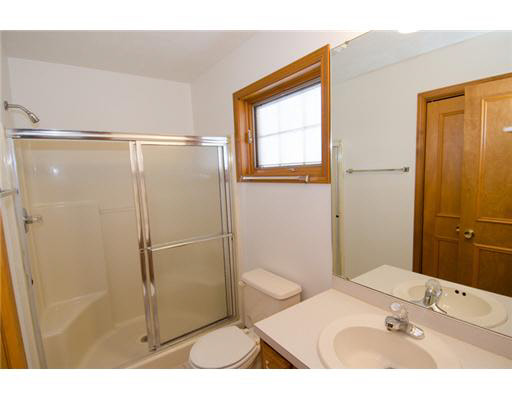 1968 Creekwood Dr, South Bend, IN 46635 photo 15