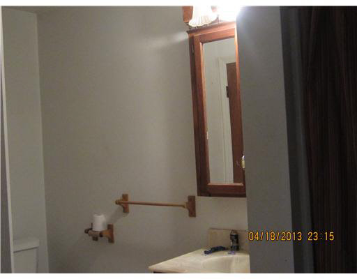10569 Curtis St, Osceola, IN 46561 photo 8
