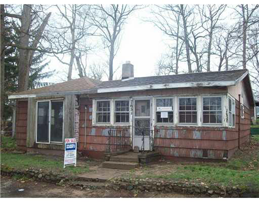 7651 Kickapoo Ln, Walkerton, IN 46574 photo 1