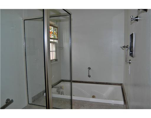 17924 Fox Den Dr, Granger, IN 46530 photo 11