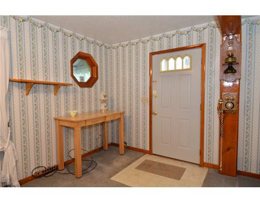 1218 Union St, Mishawaka, IN 46544 photo 2