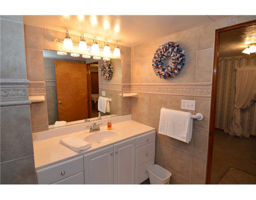 1218 Union St, Mishawaka, IN 46544 photo 8